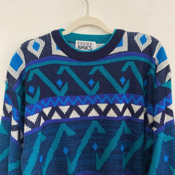 Vintage Trend Basics Funky Geometric Blue Pullover Sweater - Picture 2 of 4
